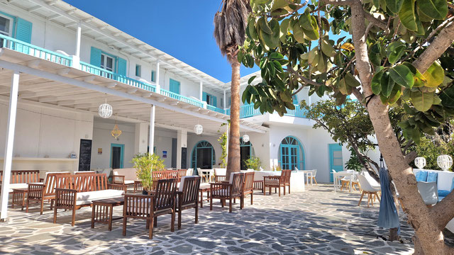 yoga Paros
